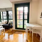 Estudio Con Terraza En El Corazon De Oviedo